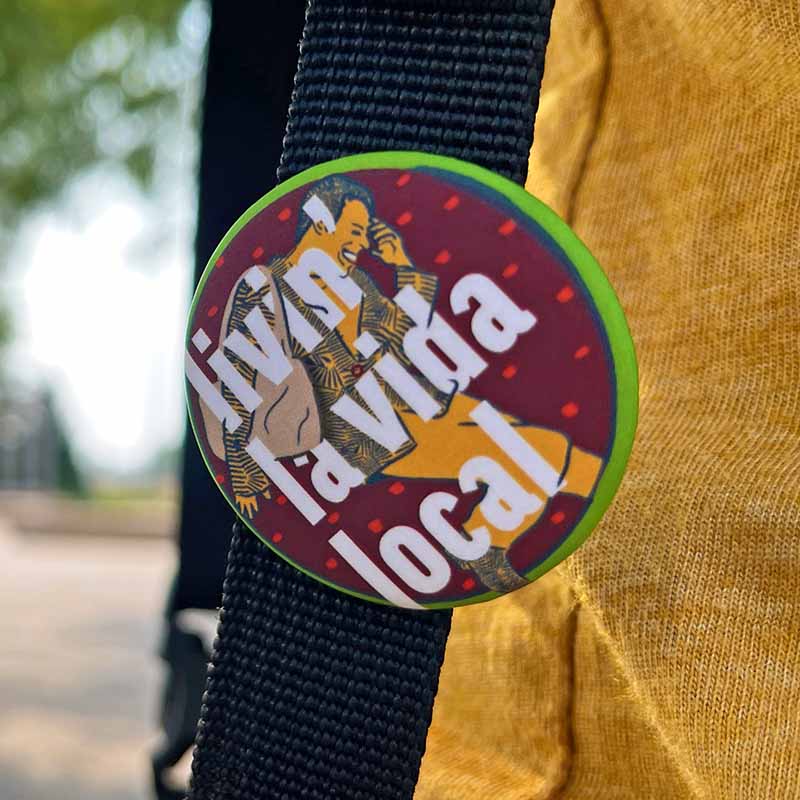 Ricky cartin’ ˣ button